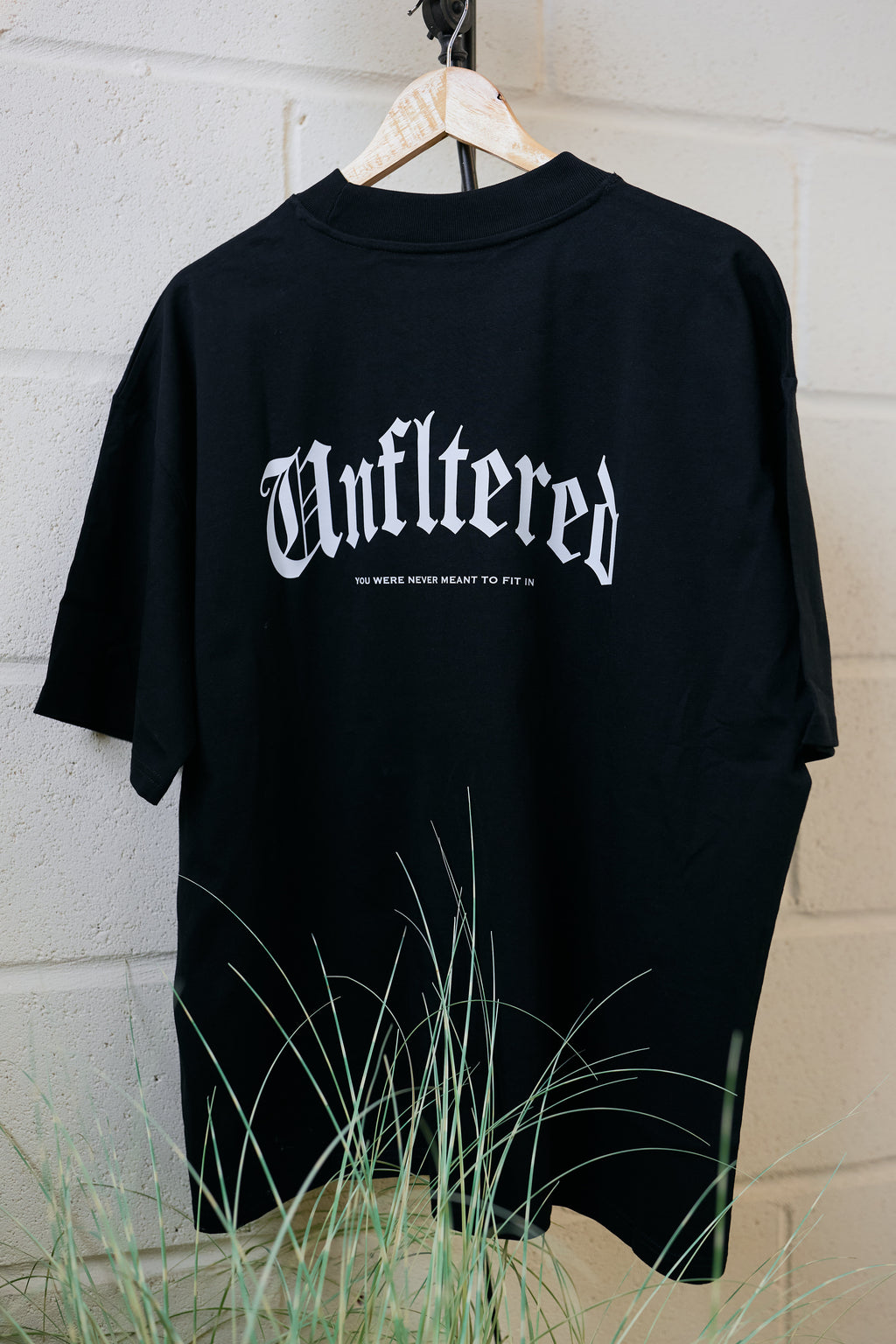 [UNFLTERED] Statement T-Shirt WHITE